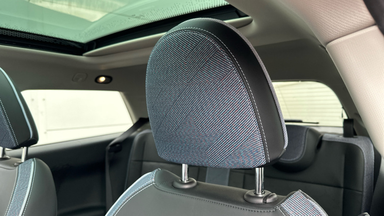 MINI Cooper 135kW E Classic 41kWh 3dr Auto Electric Hatchback